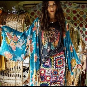 🌺SOLD 🌺 Spell Jagger Kimono like new